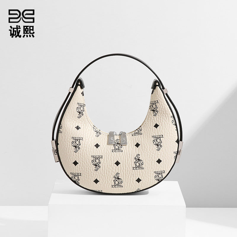 时尚潮流简约小众女单肩手提包质感流行月牙包新款兔兔兔子新月包