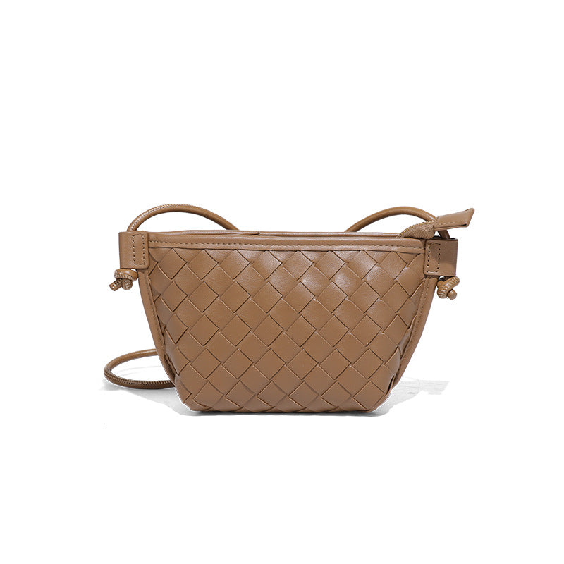 夏季新款马卡龙斜跨女包迷你可爱手工编织包休闲单肩菜篮子饺子包