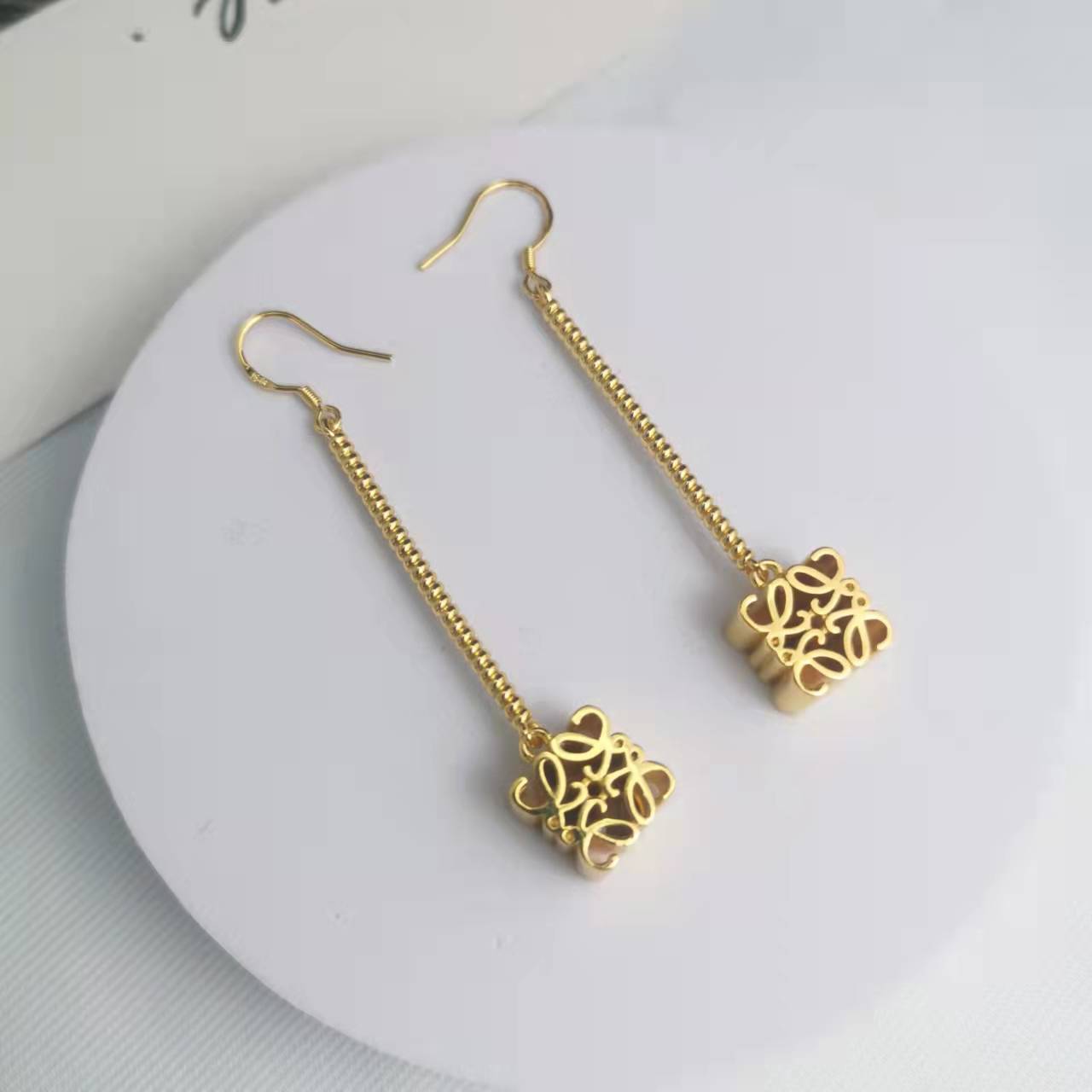 罗家21新款月饼长款耳环女高级感气质光面镀金几何印花链条耳坠