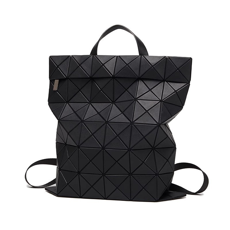 日韩新款男女通用几何菱格双肩包学生书包大容量电脑包旅行背包潮