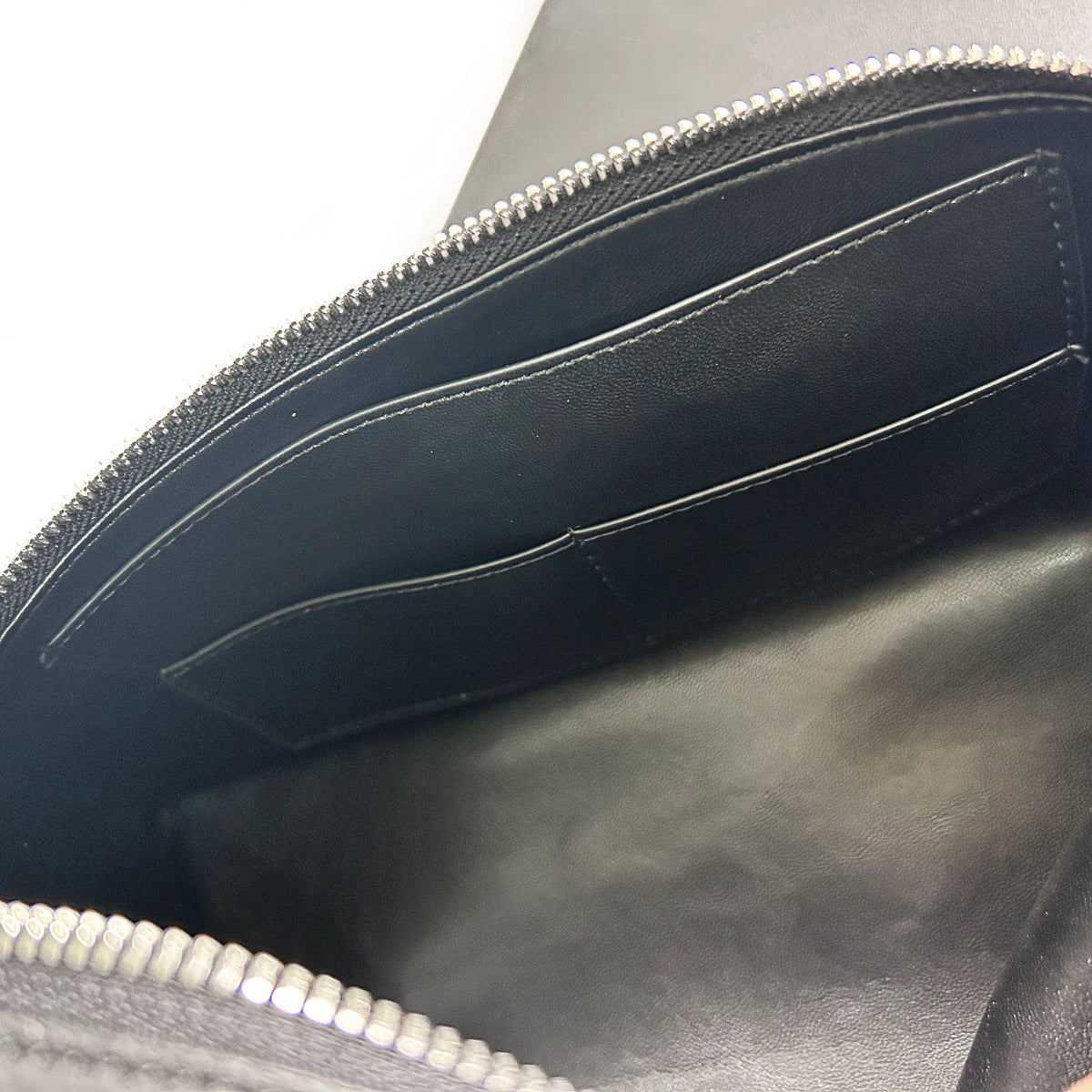 手拎单肩腋下包包女春夏2023新款小众设计高级感百搭通勤小斜挎包