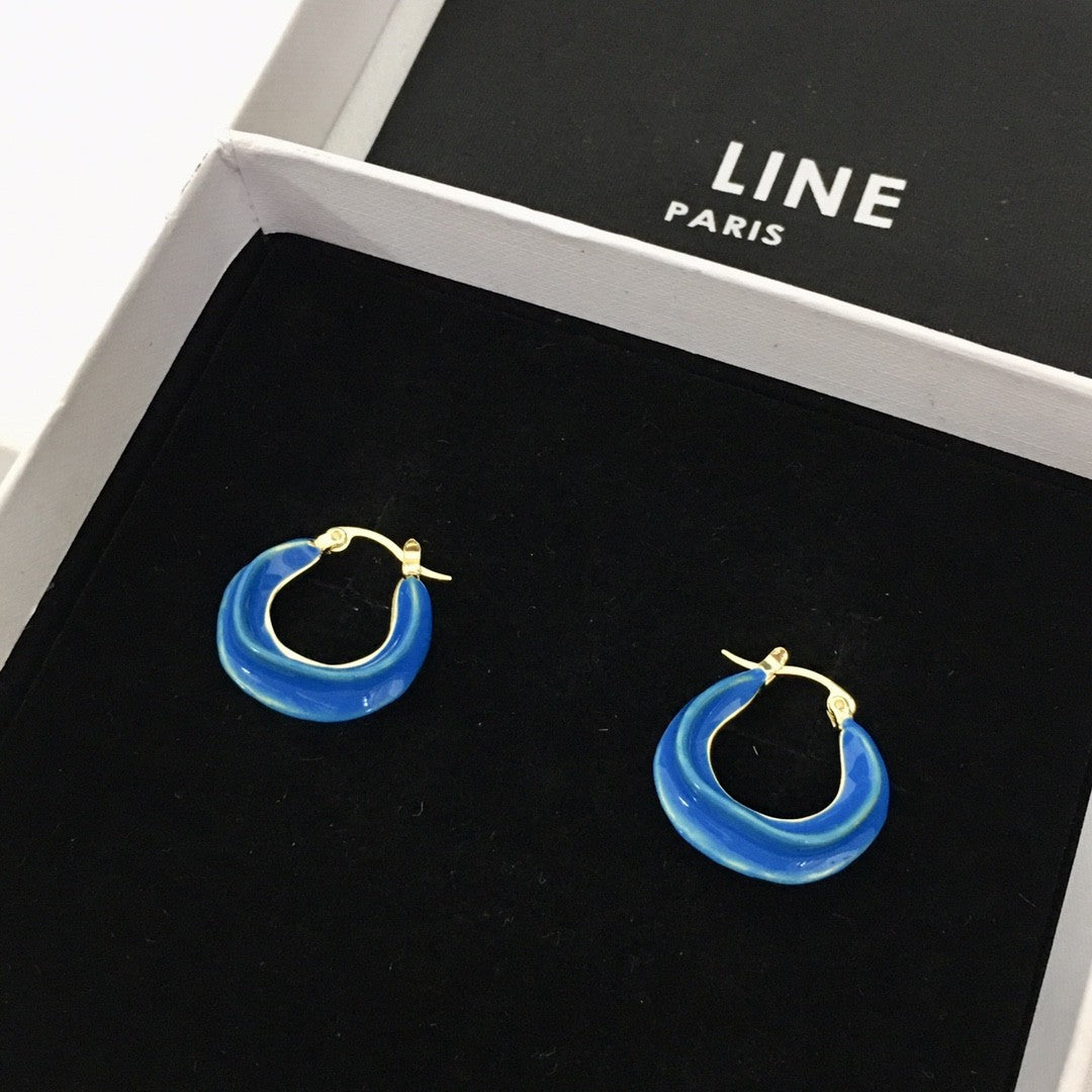 赛家新款celin秀创意彩色珐琅小号金色饰面黄铜圈式扭曲圆圈耳环