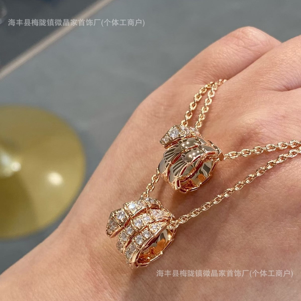 高版宝家新款满钻蛇形项链银镀18k玫瑰金蛇骨带钻轻奢设计锁骨链