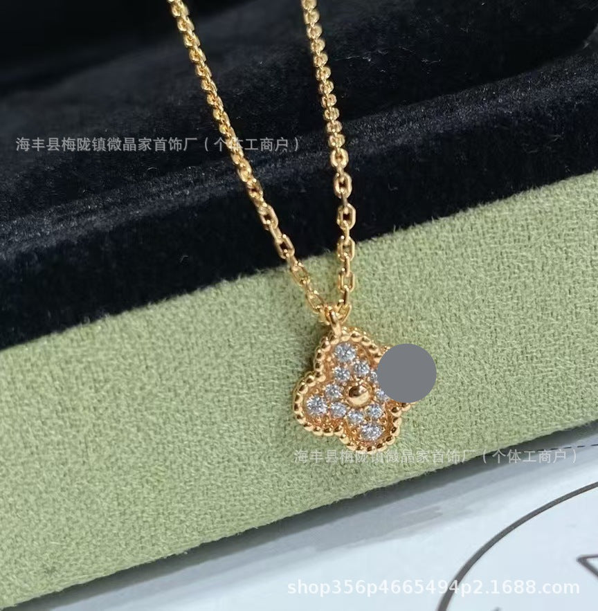 梵家高版桃心红玉髓项链小红心锁骨链时尚小而精致高品质厂家直销