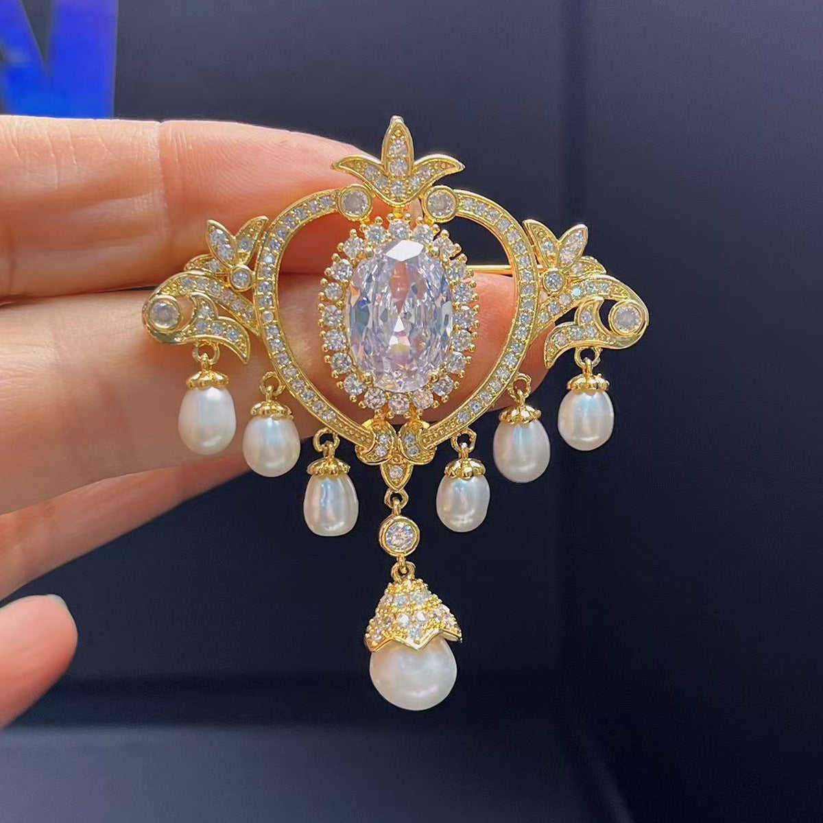 巴洛克宫廷珍珠胸针女高级感高端小众批发高档别针气质衣服西装