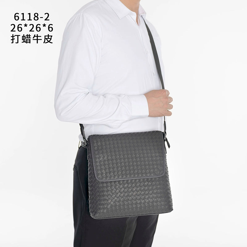 X&BV真皮男包单肩包编织翻盖竖款青年男士斜挎包包商务休闲小背包