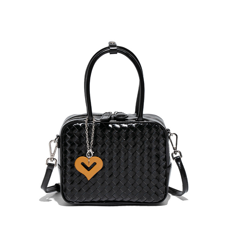 工厂直销新款包包手工编织质感爱心吊坠饼干包单肩手提斜挎小方包