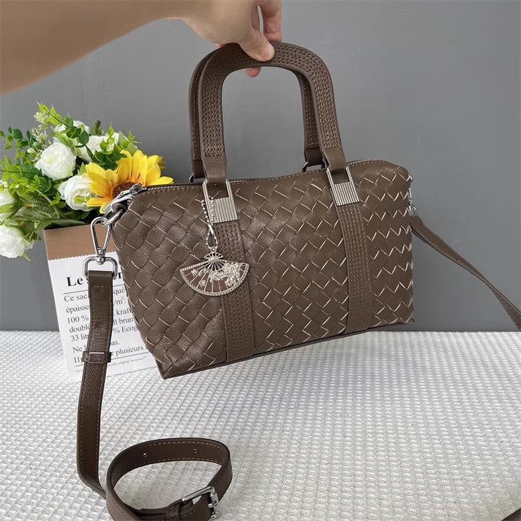 真皮手工编织女包外贸批发ins潮高级质感小众时尚手提单肩斜挎包