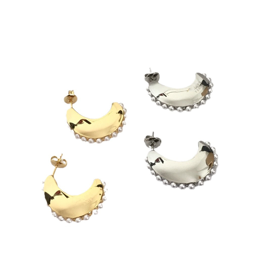 赛林家新款月亮珍珠耳钉女高级感个性气质黄铜镀金月牙耳环