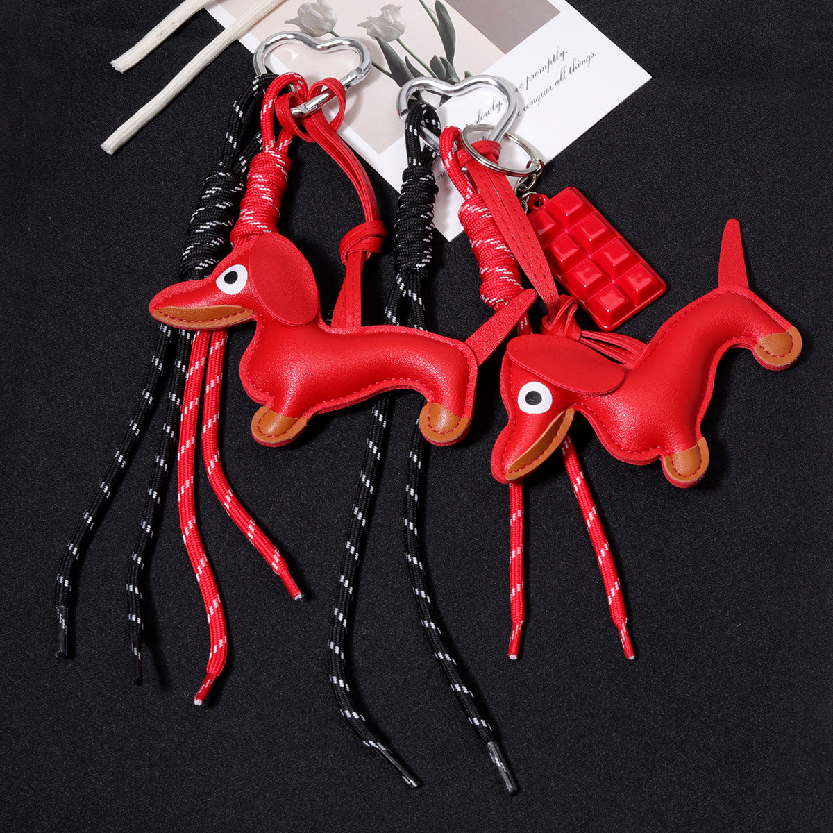 跨境热销腊肠狗钥匙扣高级感编织绳巧克力包包挂件狗狗钥匙扣