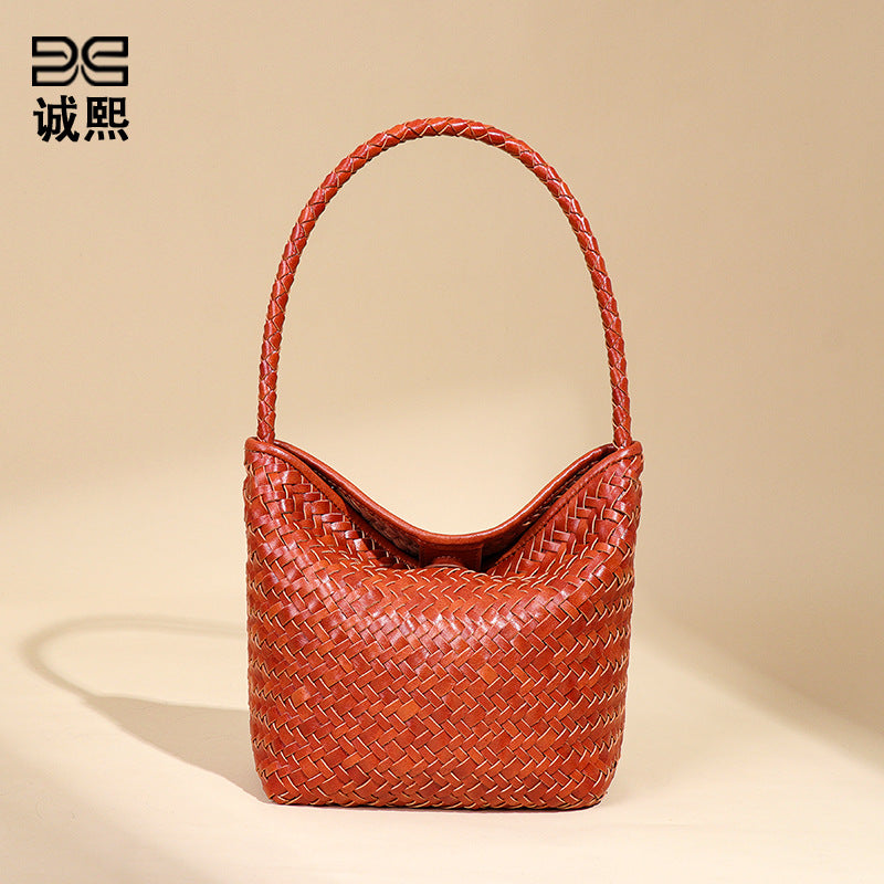 夏季海边度假慵懒风单肩女包休闲百搭手提水桶包小众菜篮子腋下包