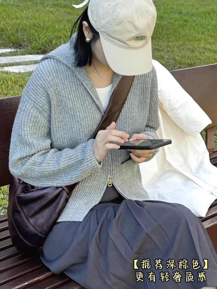 L家牛角包小众羊皮可颂包休闲饺子包真皮小号斜挎流浪胸包 批发