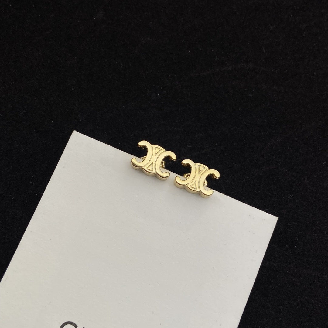 24新款凯旋门珍珠耳钉女高级感气质黄铜镀金爱心树脂耳环