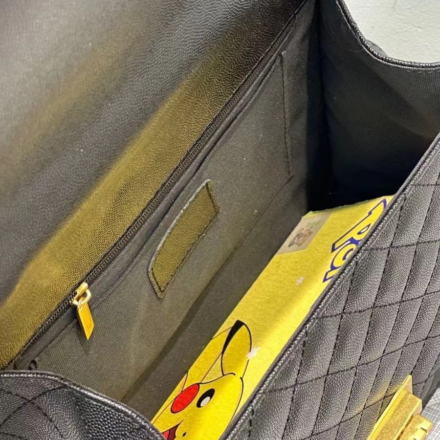 女包新款英伦时尚高级感鱼子酱双肩包菱格链条单肩大容量漆皮背包