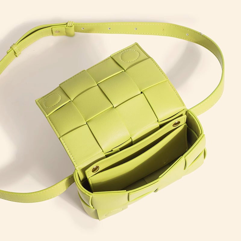 女包时尚百搭2023新款潮夏季休闲编织包运动单肩斜挎包真皮小方包