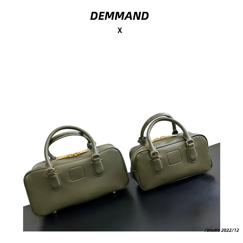 秋冬小包包女2023新款斜挎包单肩手提枕头包复古波士顿保龄球包