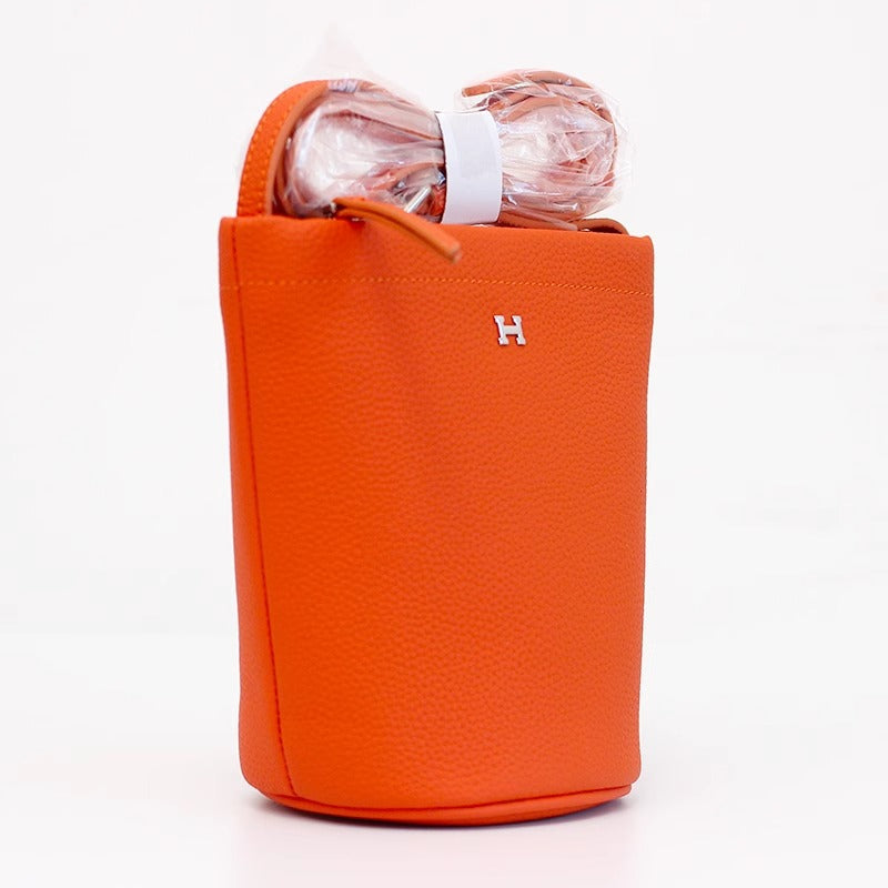 软头层牛皮托特水桶包简约高级时尚真皮单肩斜挎拉链小包包女包潮