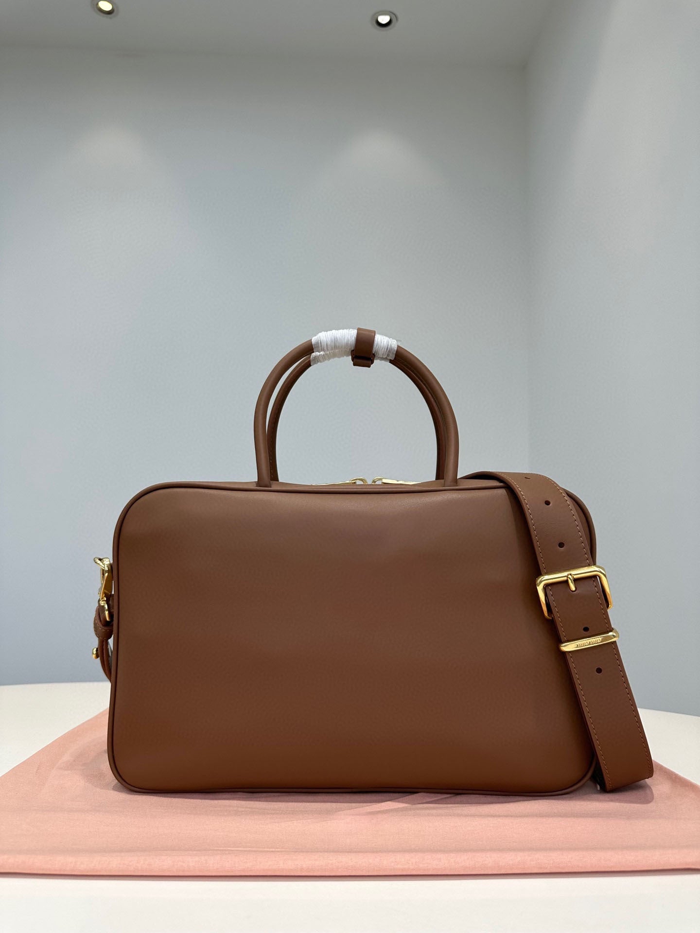 旅行包复古做旧公文包大容量通勤电脑包单肩斜挎真皮保龄球女包