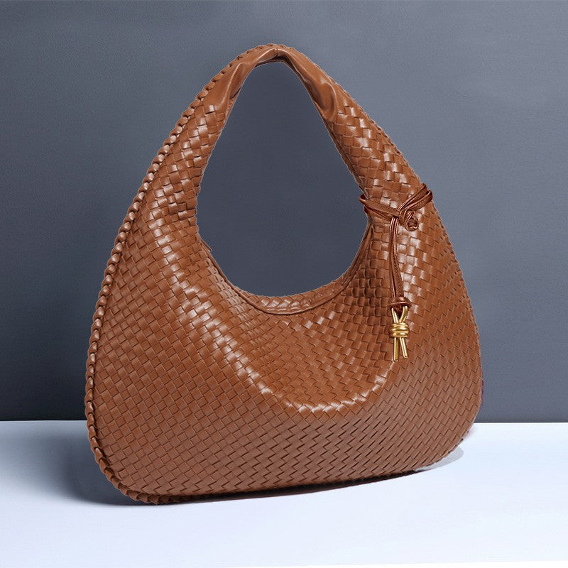 跨境爆款定制手提大容量月牙包欧美潮流单肩腋下包质感编织饺子包