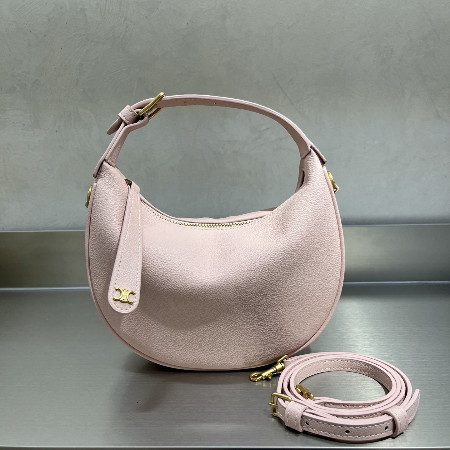 春夏简约腋下包单肩小众法棍包包女斜挎包2025新款半月包