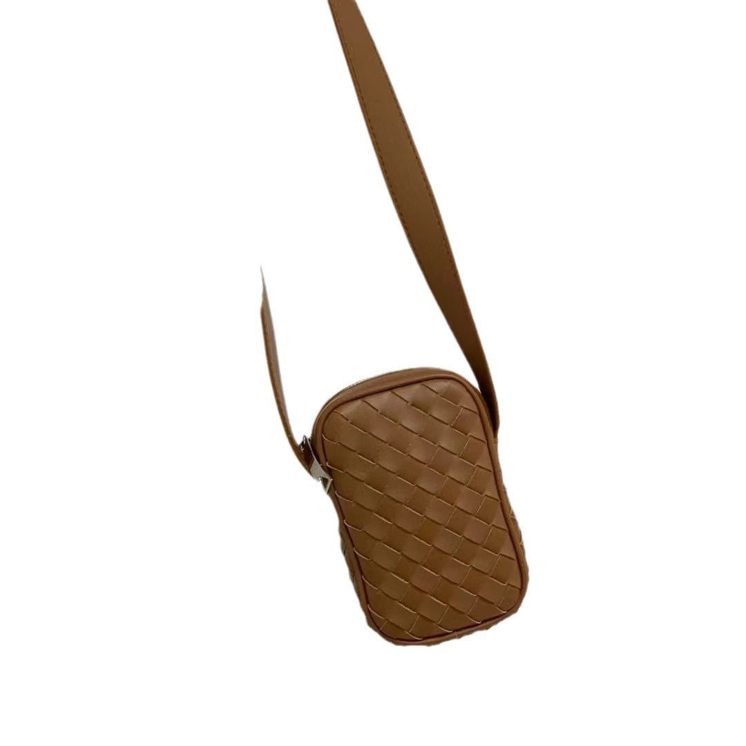 2024早春新款真皮编织包包女时尚高级感竖款手机包休闲迷你小挎包