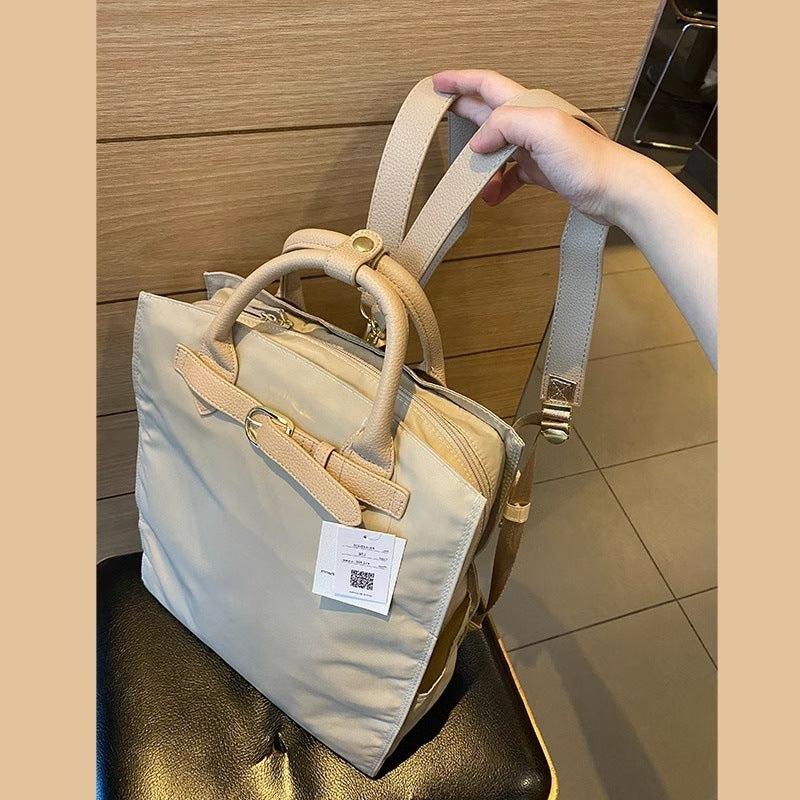 一眼贵气 超高级双肩气质女背包牢固~防泼水超轻巨美 直播代发