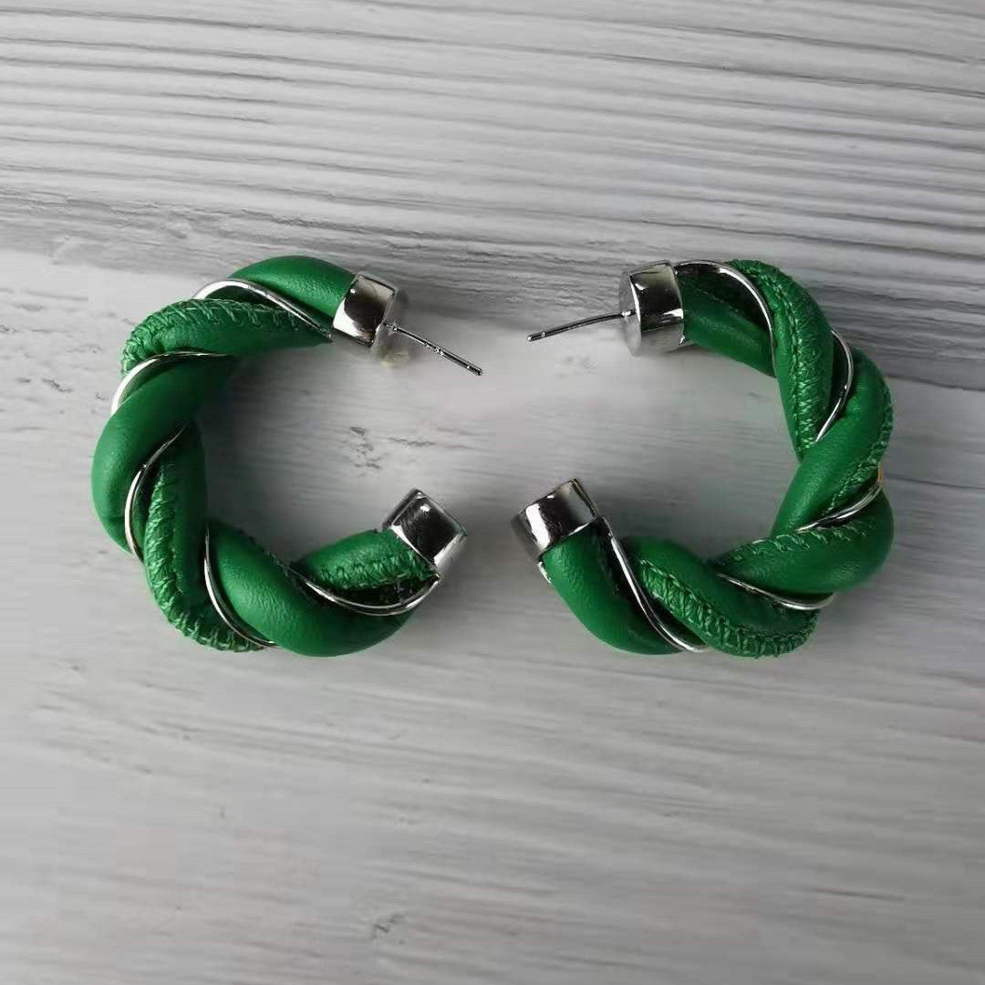 BV家新款耳环女麻花C型金属INS夸张大气耳饰女欧美气质风皮革耳钉