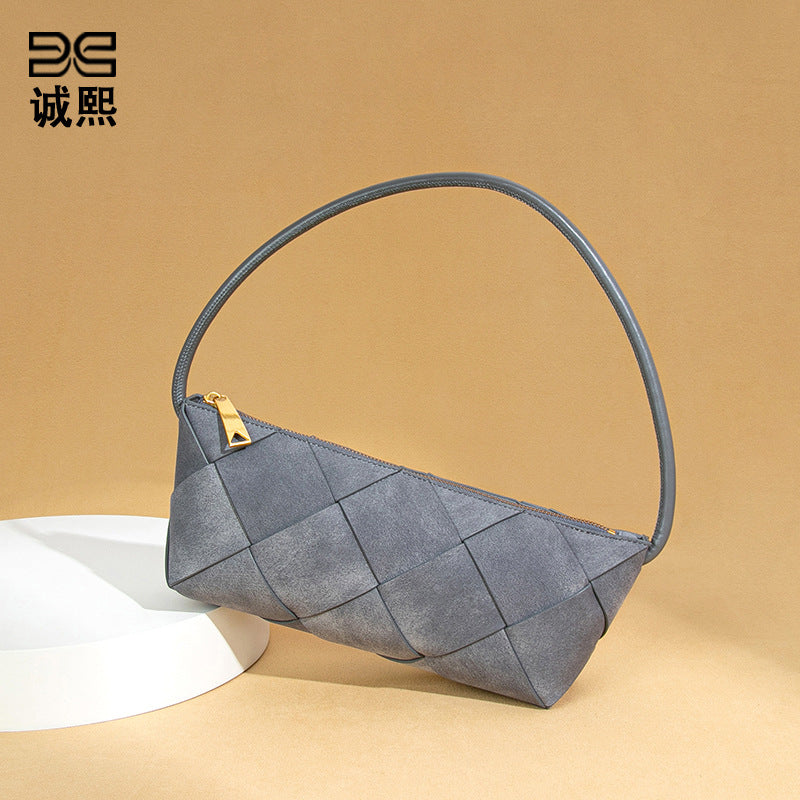 时尚小众设计单肩女包秋冬磨砂麂皮绒编织包包潮流复古手拎腋下包