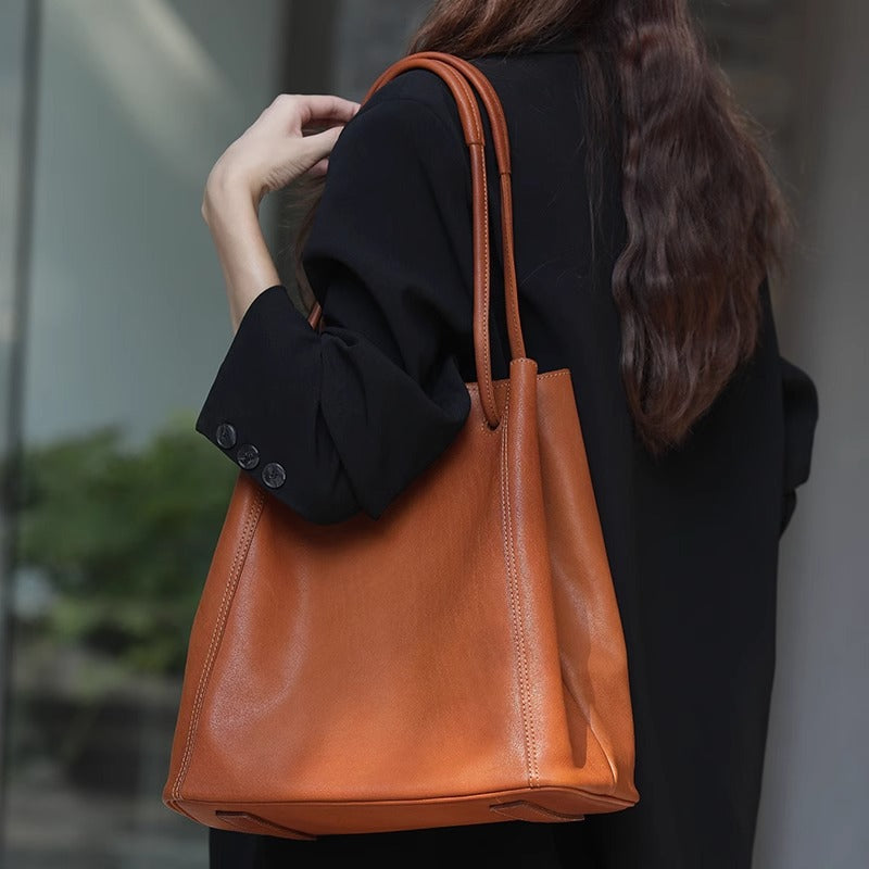 直播代发 真皮女包托特水桶单肩腋下大容量手提百搭通勤斜挎大包