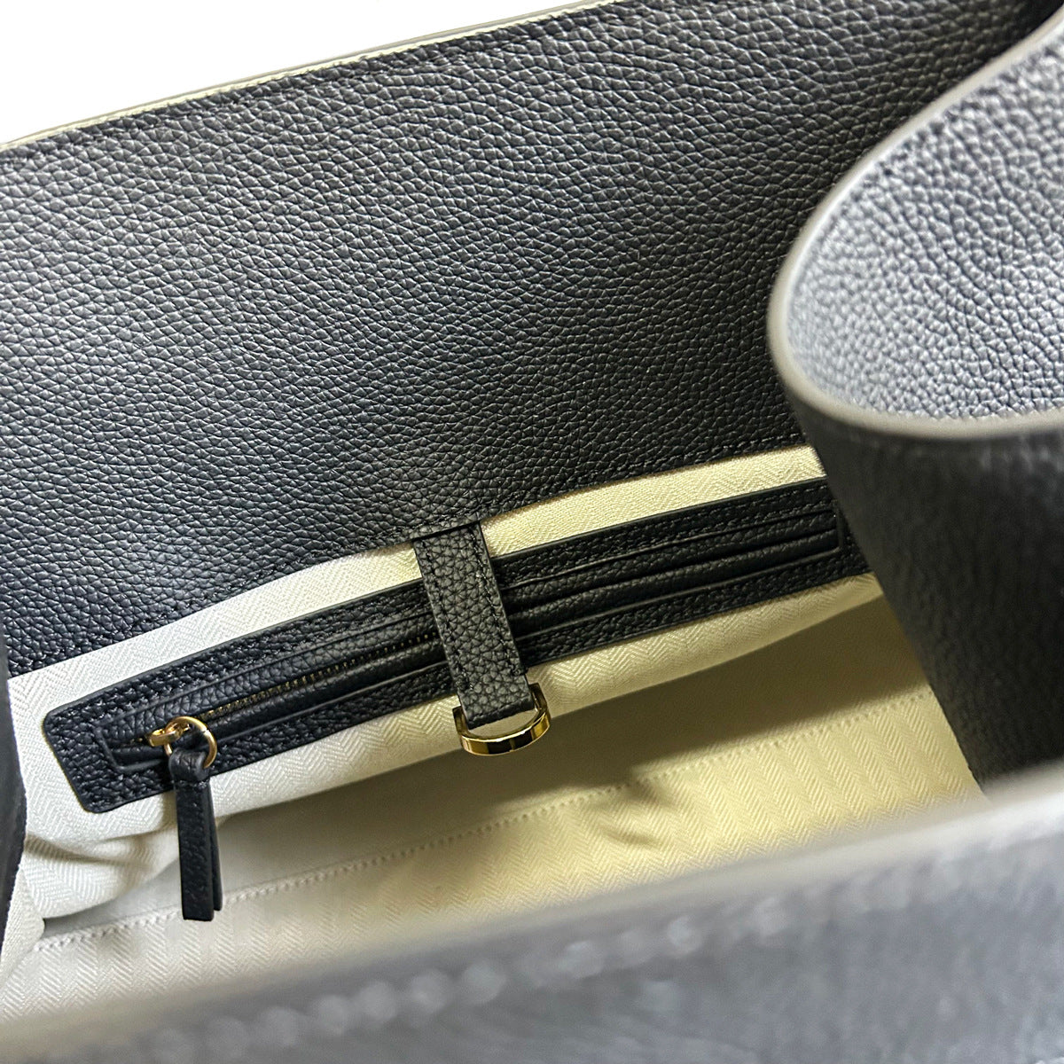 手提大容量包包女2023新款真皮复古公文托特包小众质感电脑通勤包