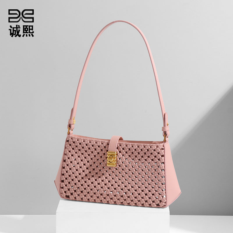 包包女高级感小众文艺简约手工编织软皮轻便锁扣腋下包单肩斜挎包