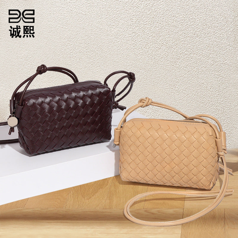 创意手工编织包包时尚潮流小方包秋冬新款小巧大容量单肩斜挎女包