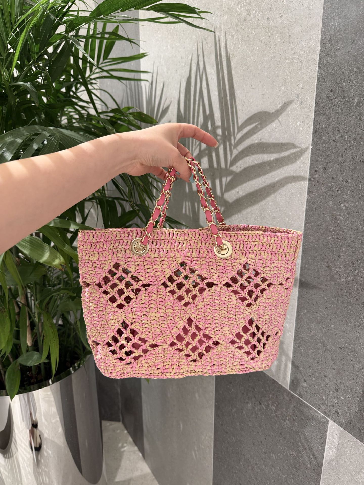 一件代发新款ins镂空纸绳草编包休闲百搭时尚单肩包大容量通勤包