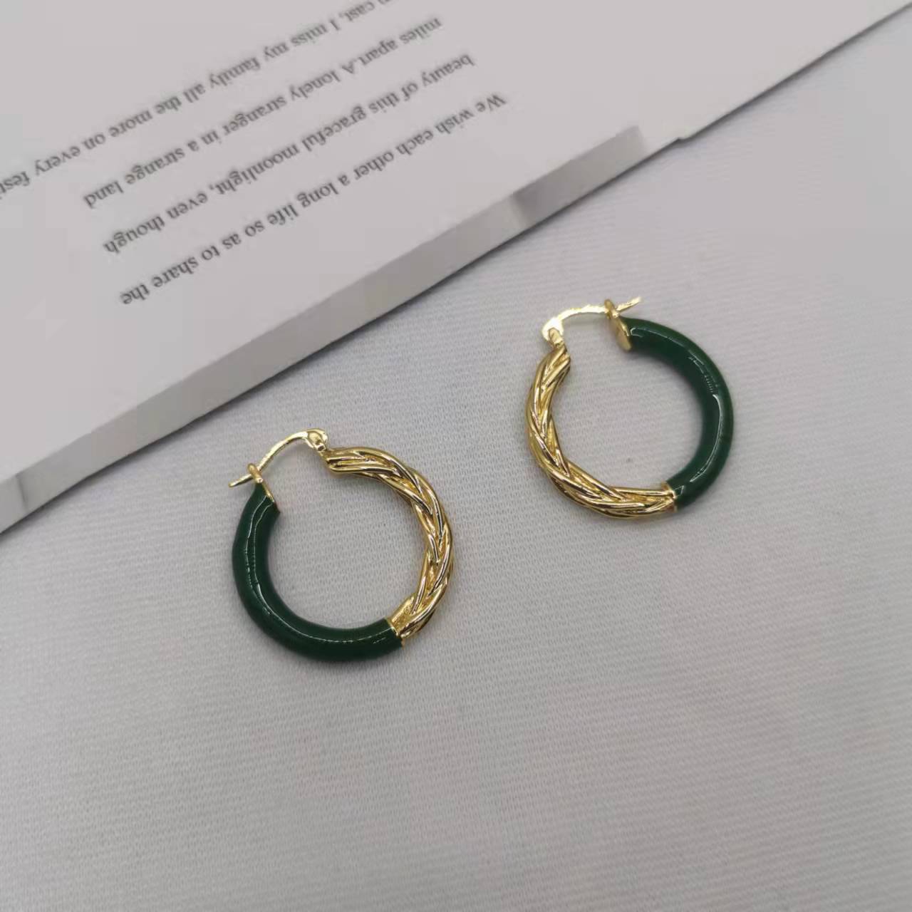 赛家21新款绿色几何形圆形耳环女珐琅编织耳圈高级感气质拼色耳扣