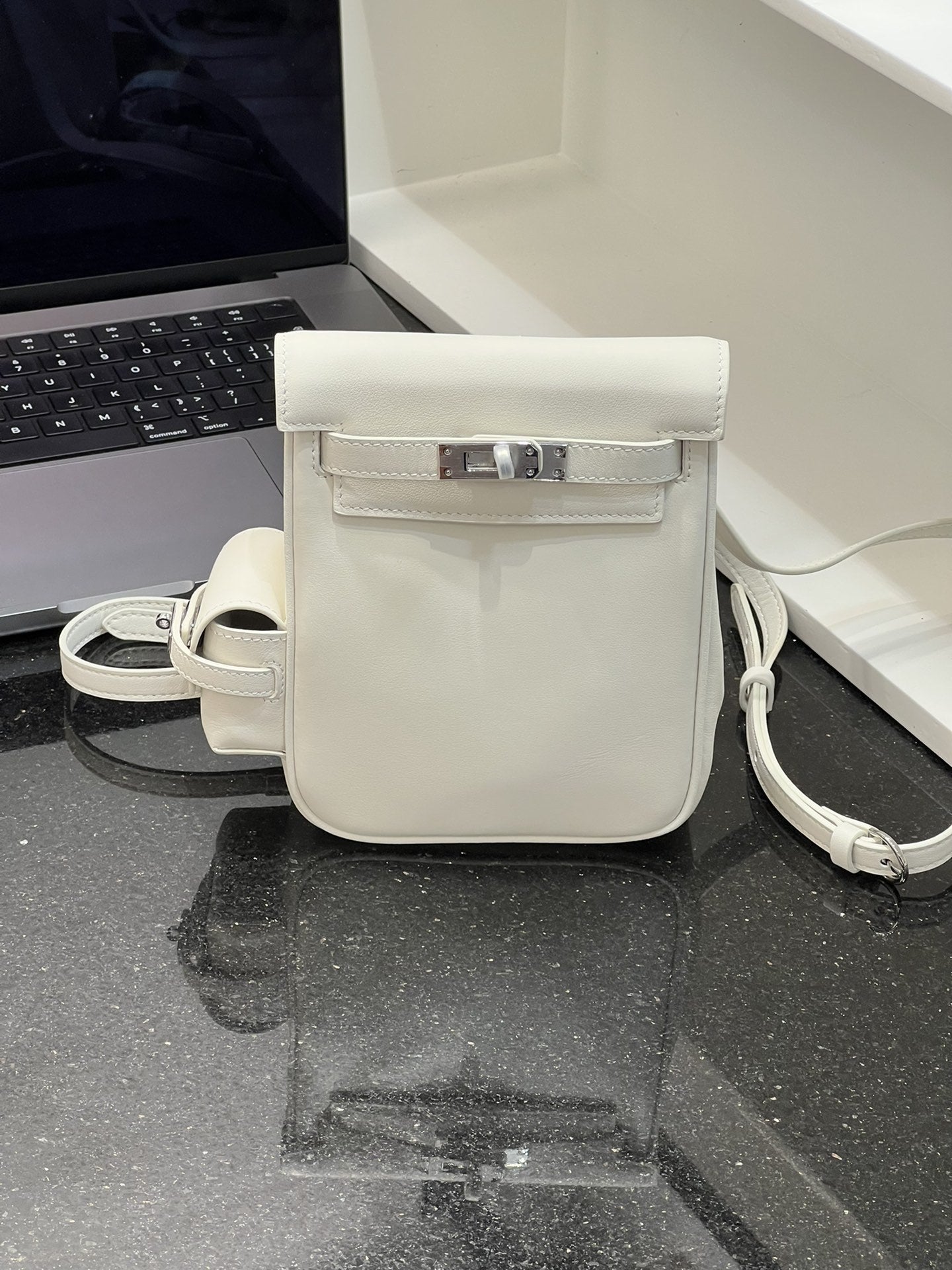 黑色凯莉双肩包包女式2024新款轻奢小众高级感旅游通勤背包秋冬季