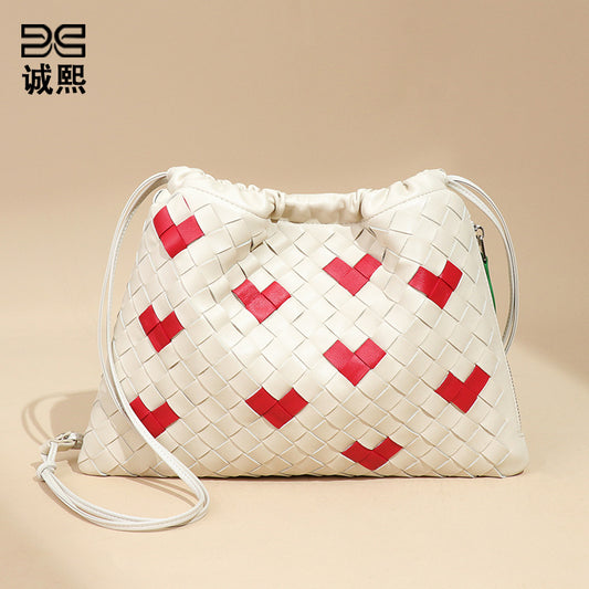 小众手工编织女包2025新款爱心福袋云朵包束口垃圾袋单肩斜跨包包