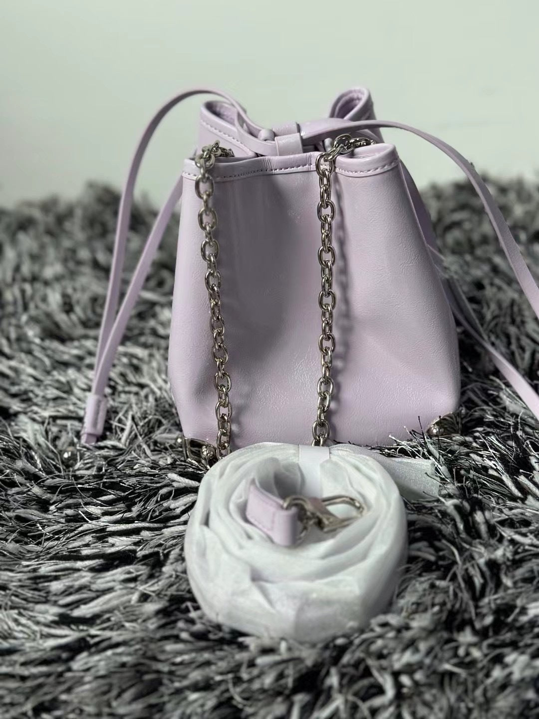 女包复古真皮抽绳手提水桶包高质量简约包头层牛皮腋下单肩斜挎包