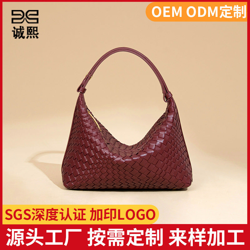 工厂定制质感手提女包手工编织包包时尚单肩腋下包纯色百搭饭盒包