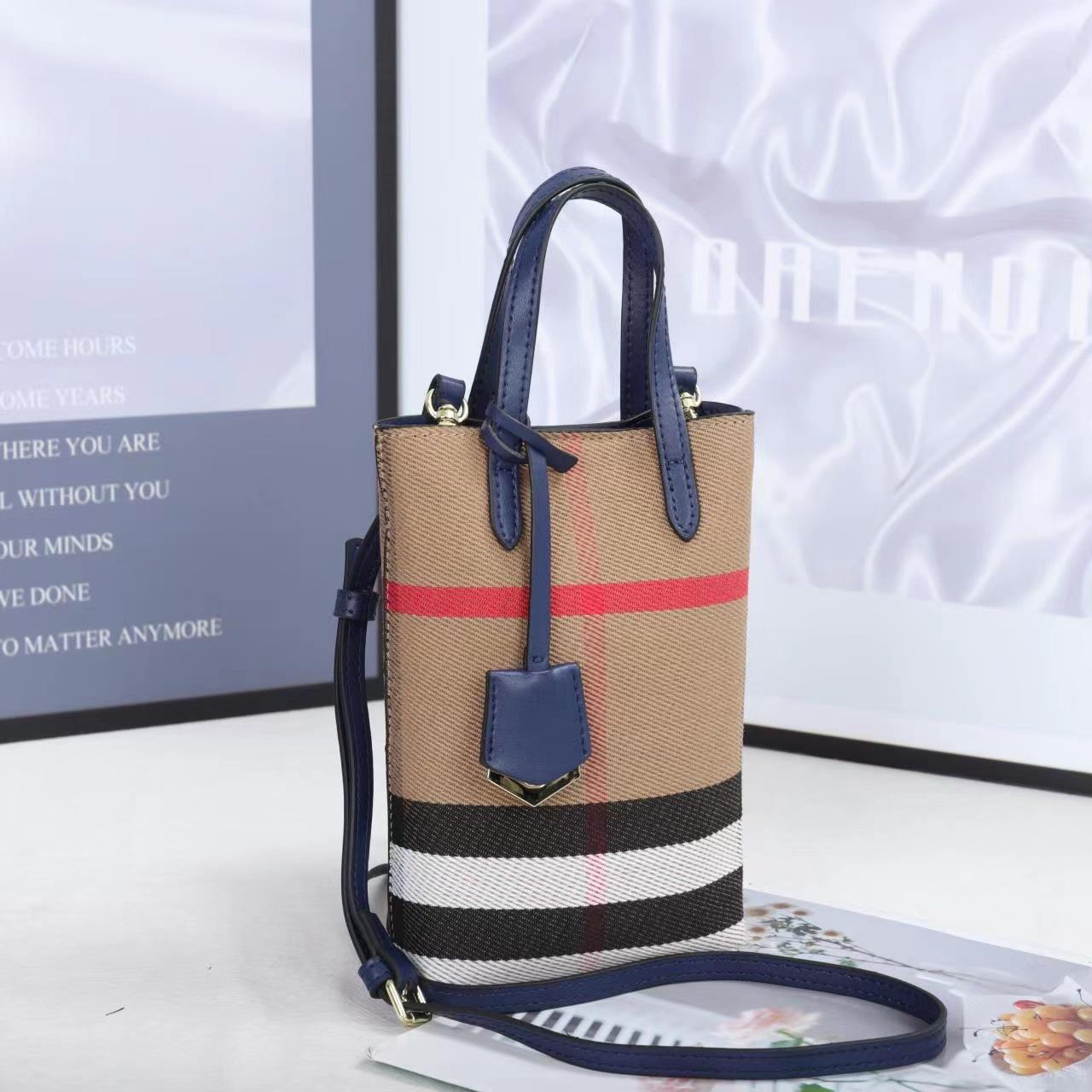 手机包女网红美拉德 轻便手提斜挎包超火放装小包包迷你高端秋冬