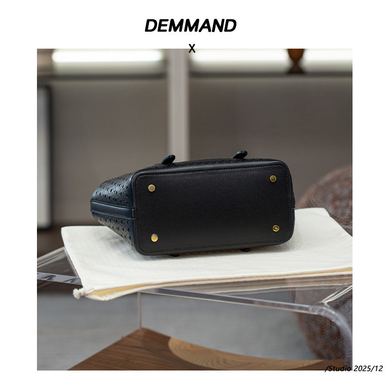 保黛2025轻奢时尚百搭复古镂空手提包枕头包通勤包斜挎单肩包