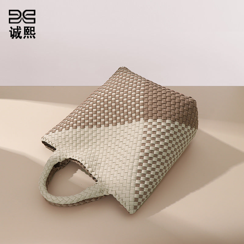 跨境新款手提编织女包工厂定制贴标拼色托特包个性潮流手拎子母包