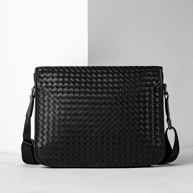 X&BV男士包包单肩斜挎包真皮休闲编织牛皮翻盖时尚青年背包邮差包