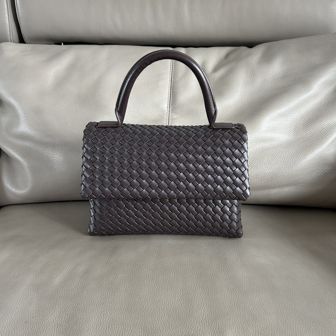 纯手工编织新款腋下包时尚百搭通勤大容量手提包潮流质感斜挎女包