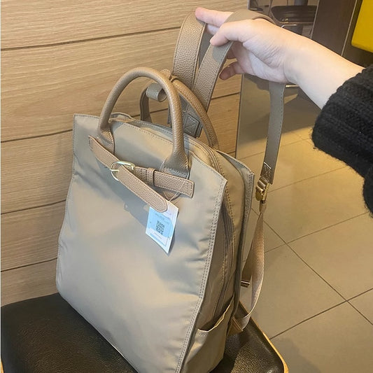 一眼贵气 超高级双肩气质女背包牢固~防泼水超轻巨美 直播代发