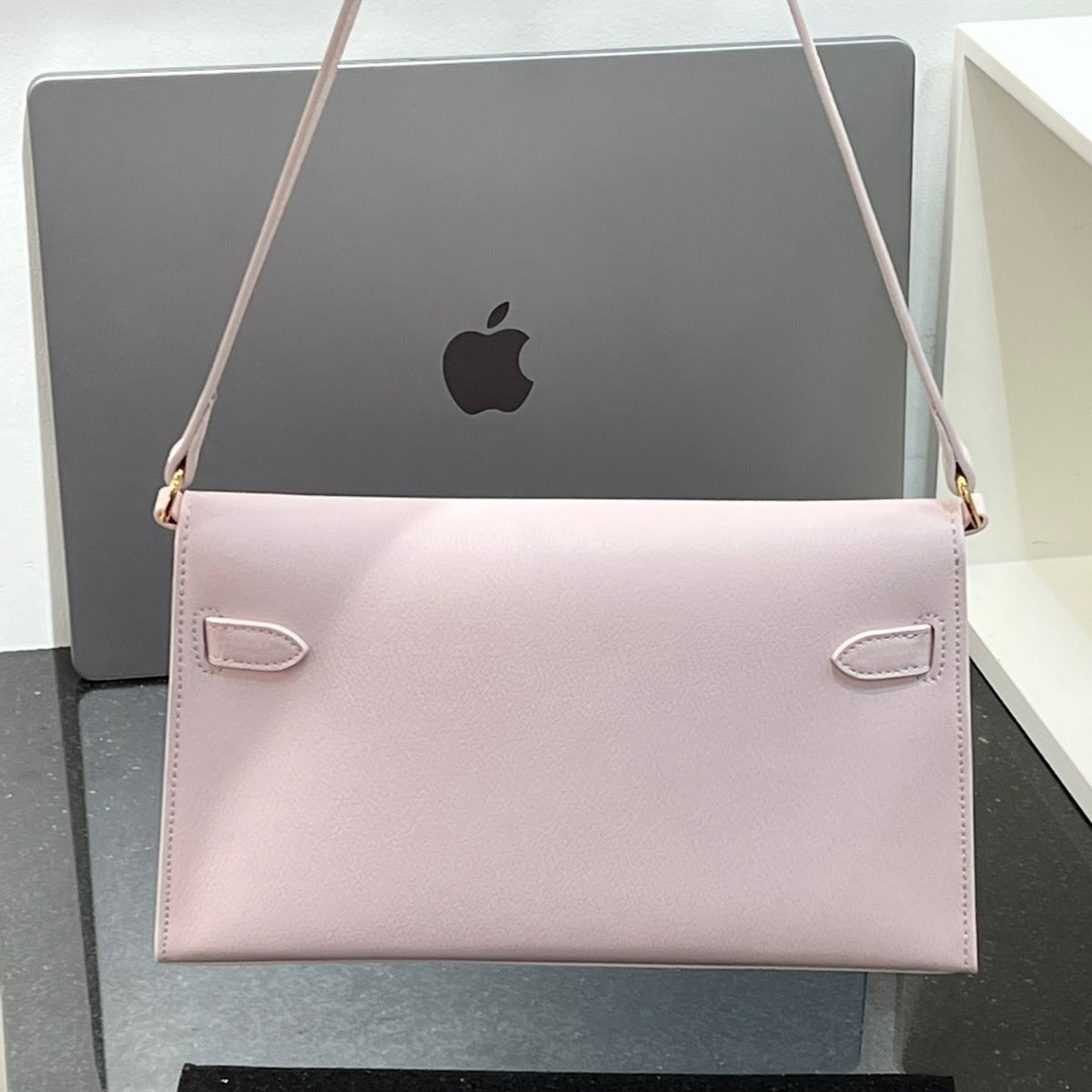 真皮牛皮凯莉包包女百搭单肩腋下包高级感2024新款复古手提法棍包