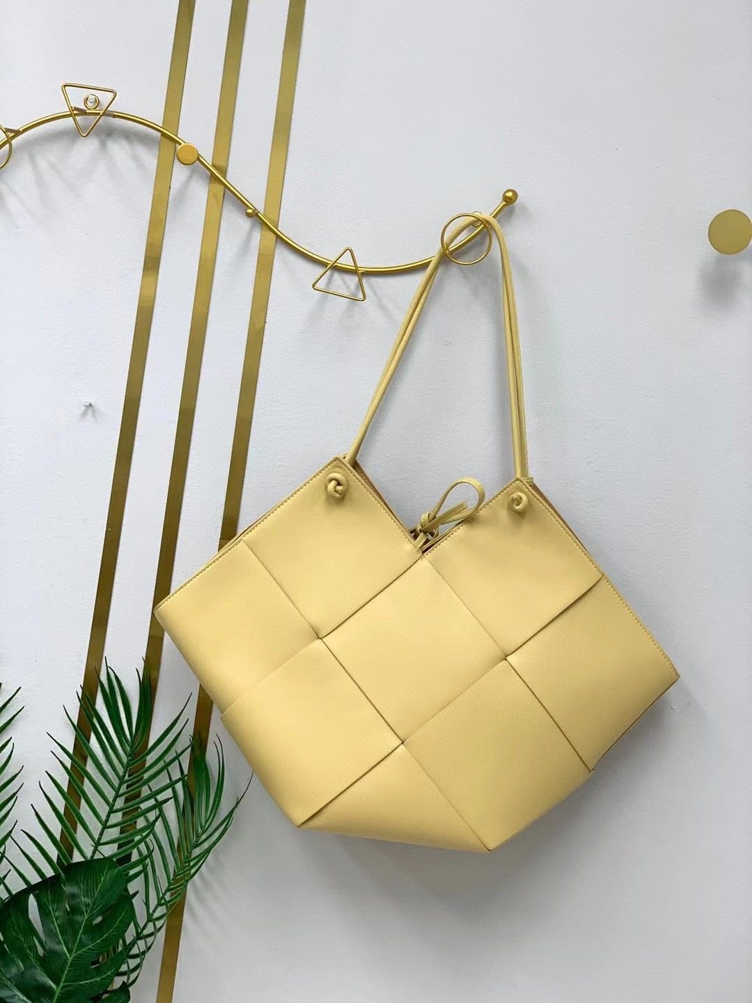 高级感编织大包包女夏季2023新款潮腋下包百搭大容量单肩包托特包