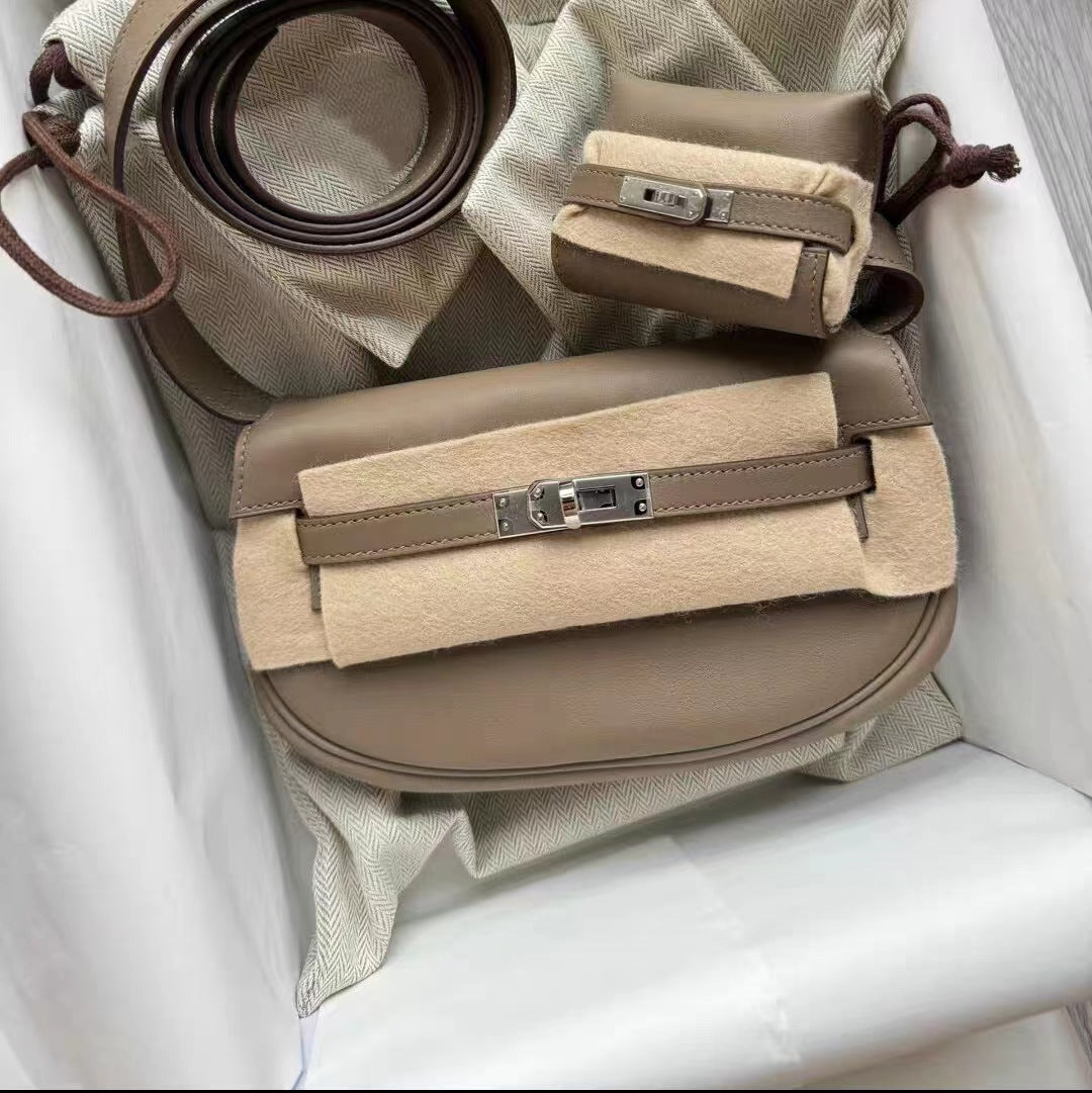 2024新款网红同款凯莉汤圆包饺子包迷你单肩斜挎真皮女腰包马鞍包