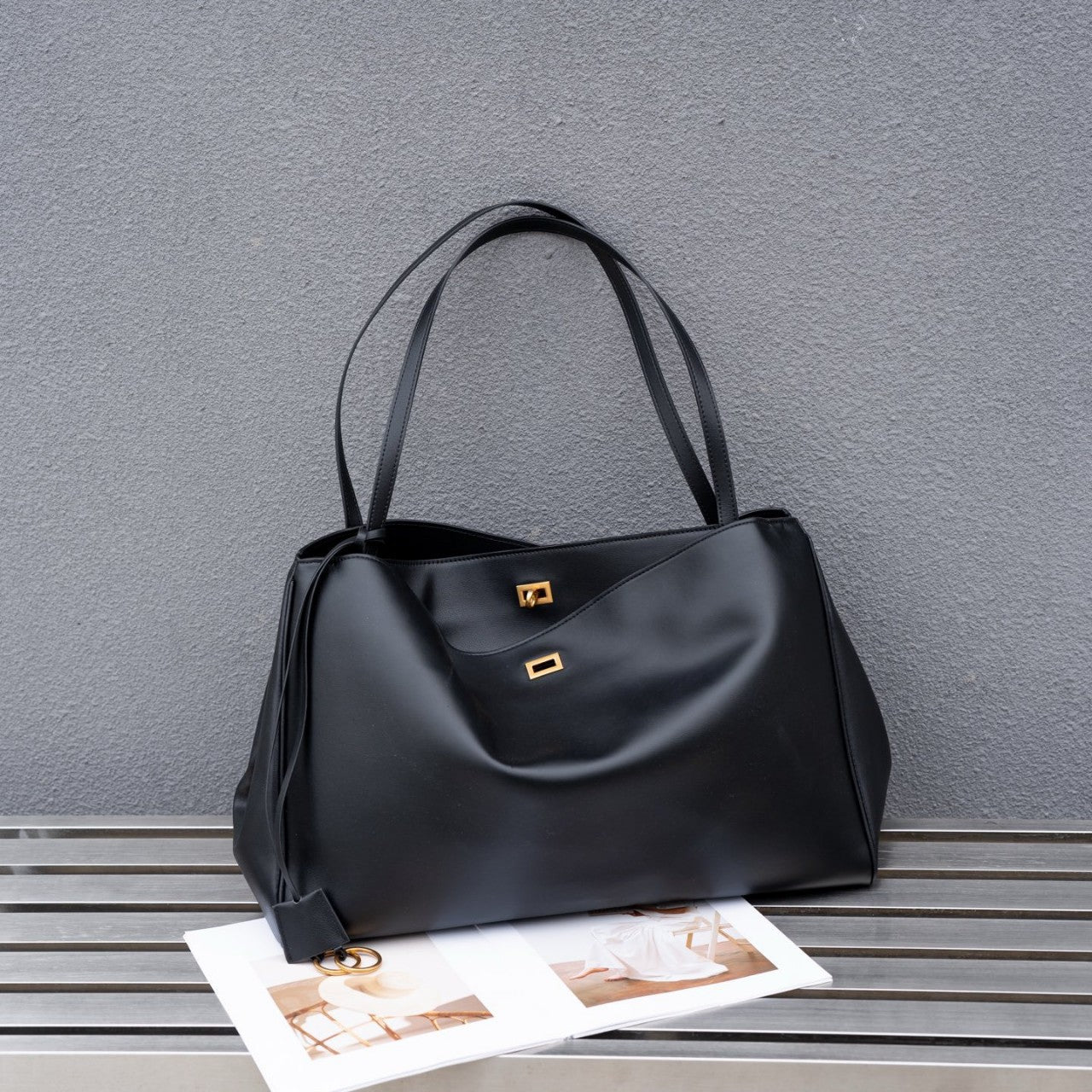 托特包2025新款真皮女包时尚单肩手提大容量妈咪包头层牛皮休闲包