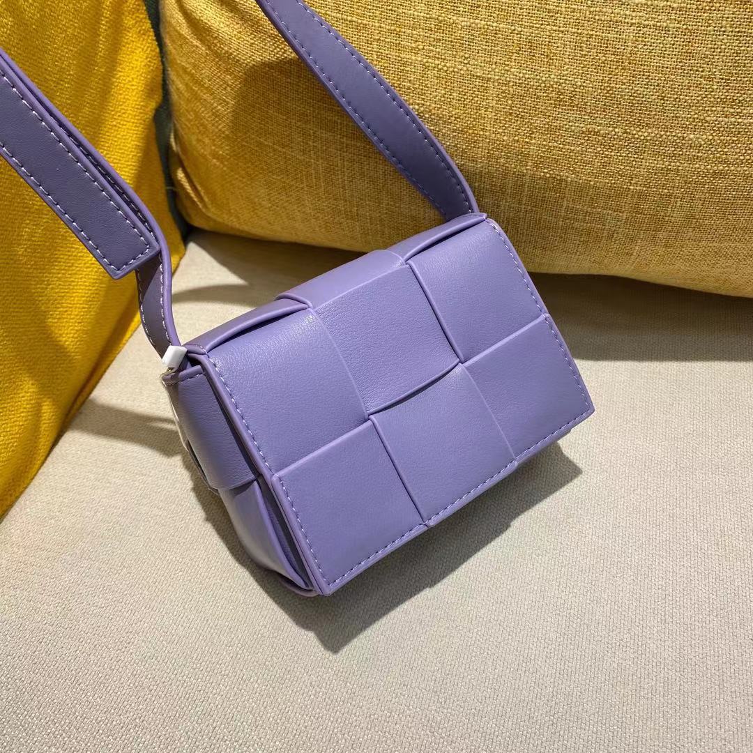 包包女2022新款小众设计mini编织小方包真皮女包单肩斜挎包轻奢