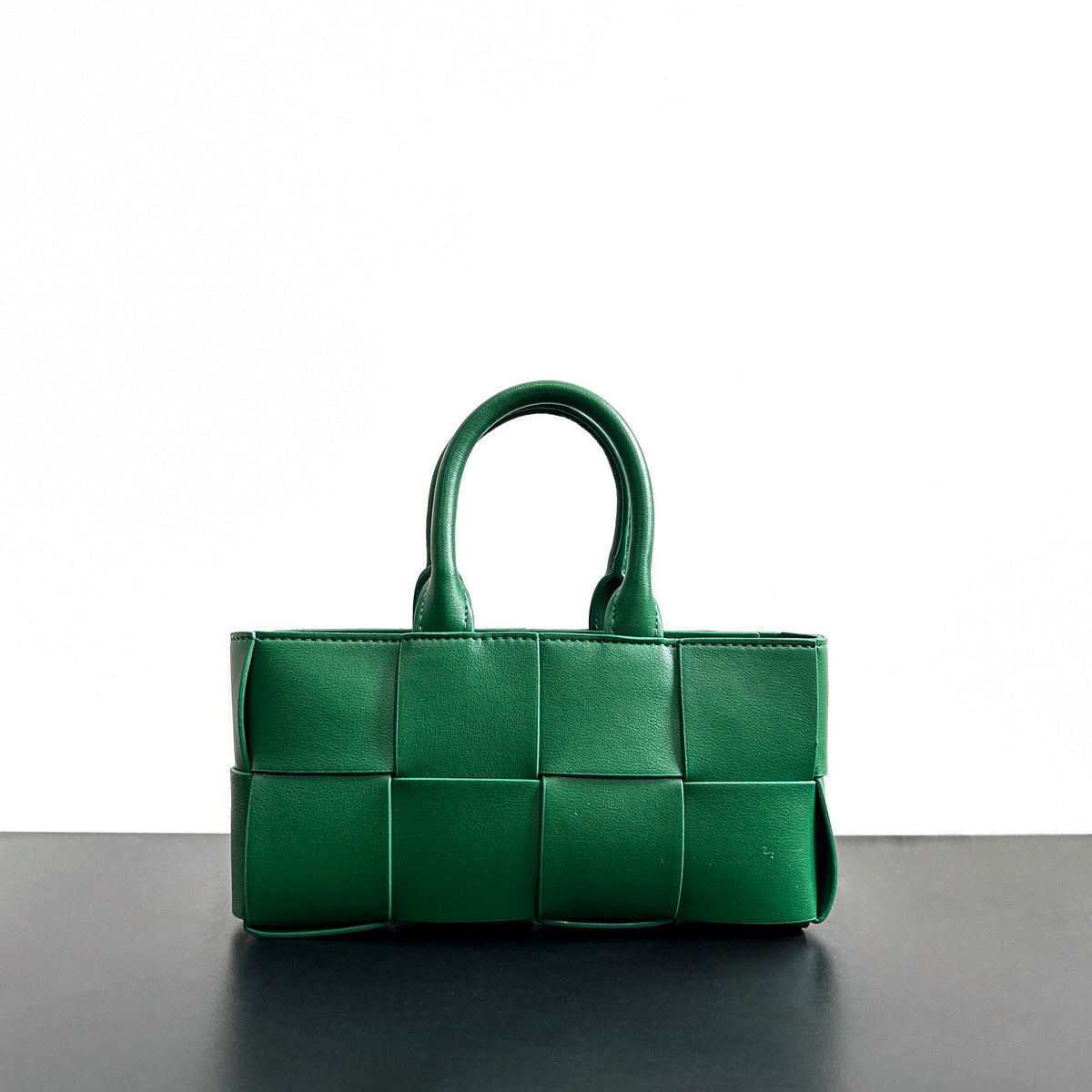 2023新款原创小众托特包大容量女包真皮编织手提包简约通勤质感包